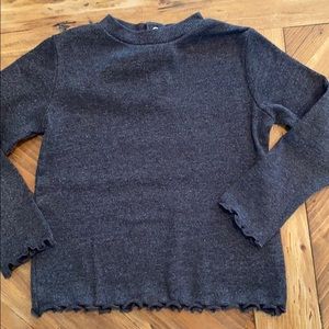 Black long sleeve tee